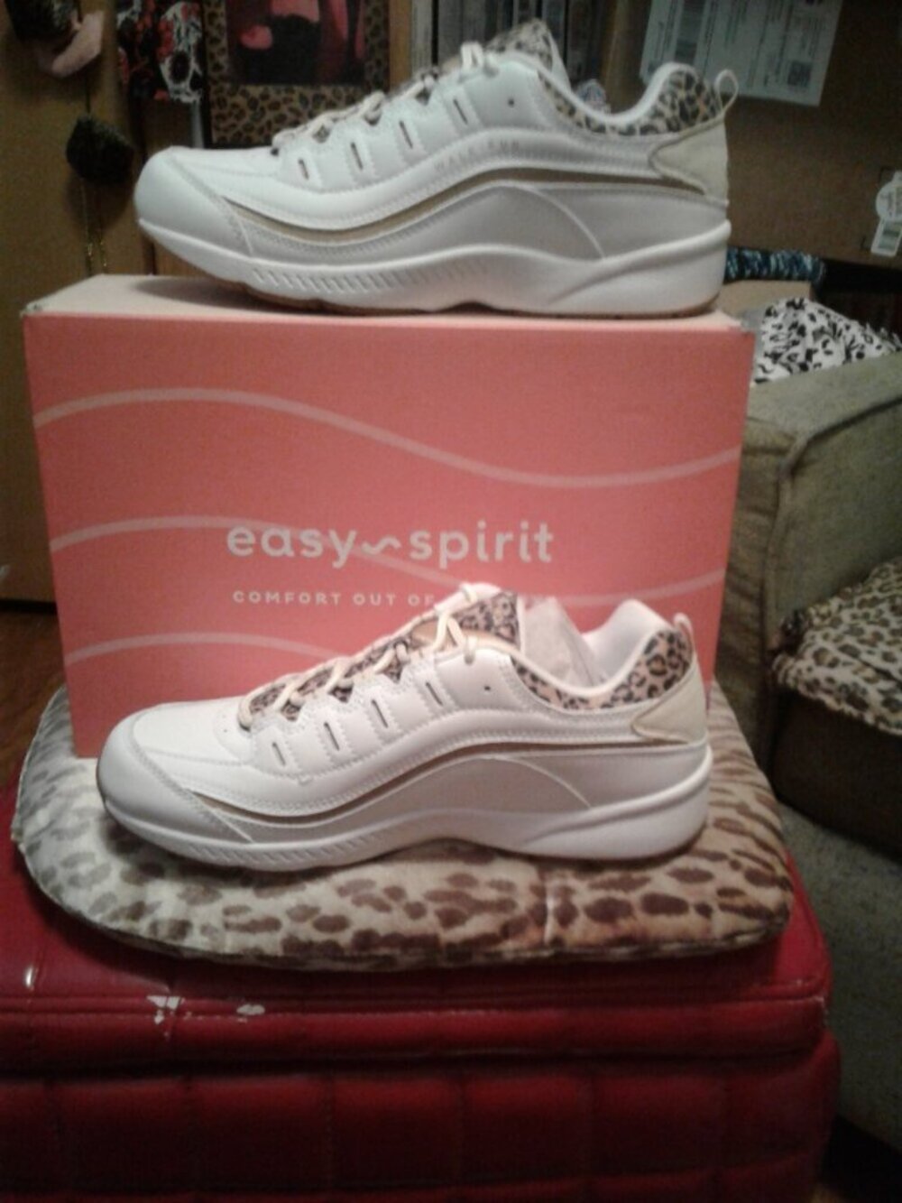 Easy Spirit Womens Romy 25 White-Leopard-Gold Lace Up Athletic Shoes Sz.10M